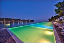 Villas and apartments in nice bay in Croatia