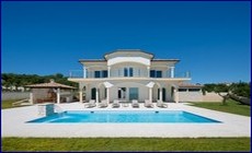 Charming villa with beautiful sea views